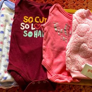 4pc baby girl 3-6M long sleeve+ onesie bundle